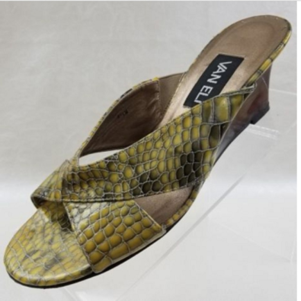 Vaneli Snake Print Leather Wedge Sandals Size 8.5M